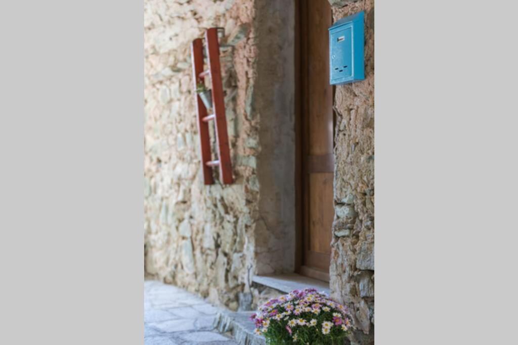 La Casa Di Sandra A Noli Villa Exterior photo